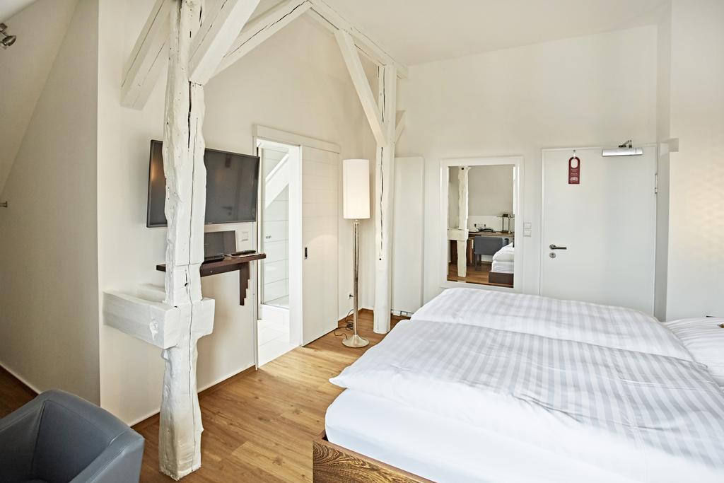 Hotel Zur Wartburg Rheda-Wiedenbrück Dış mekan fotoğraf