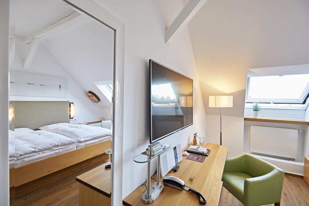 Hotel Zur Wartburg Rheda-Wiedenbrück Dış mekan fotoğraf